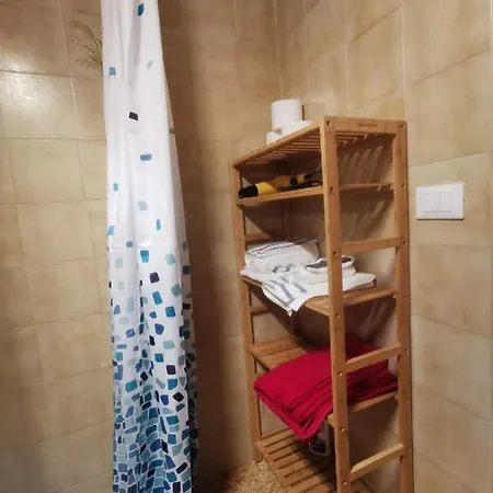 Tiny House Dolomiti 度假居 Sovramonte